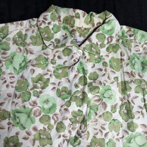 Vintage 70s Shapely Classic Floral Button Shirt